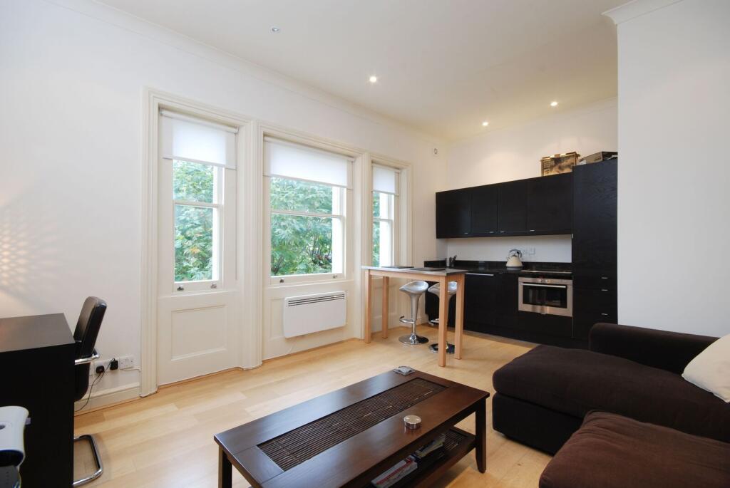 1 bed 1st Floor Flat for rent in London. From Foxtons - South Kensington