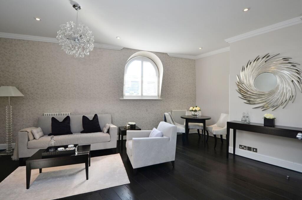 1 bed 1st Floor Flat for rent in Kensington. From Foxtons - South Kensington