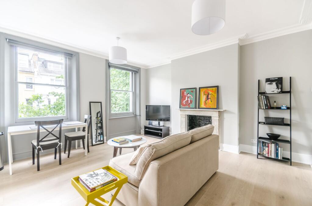 1 bed 1st Floor Flat for rent in London. From Foxtons - South Kensington