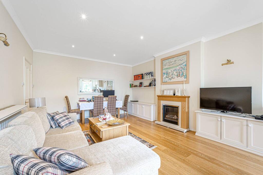 1 bed 1st Floor Flat for rent in London. From Foxtons - St Johns Wood