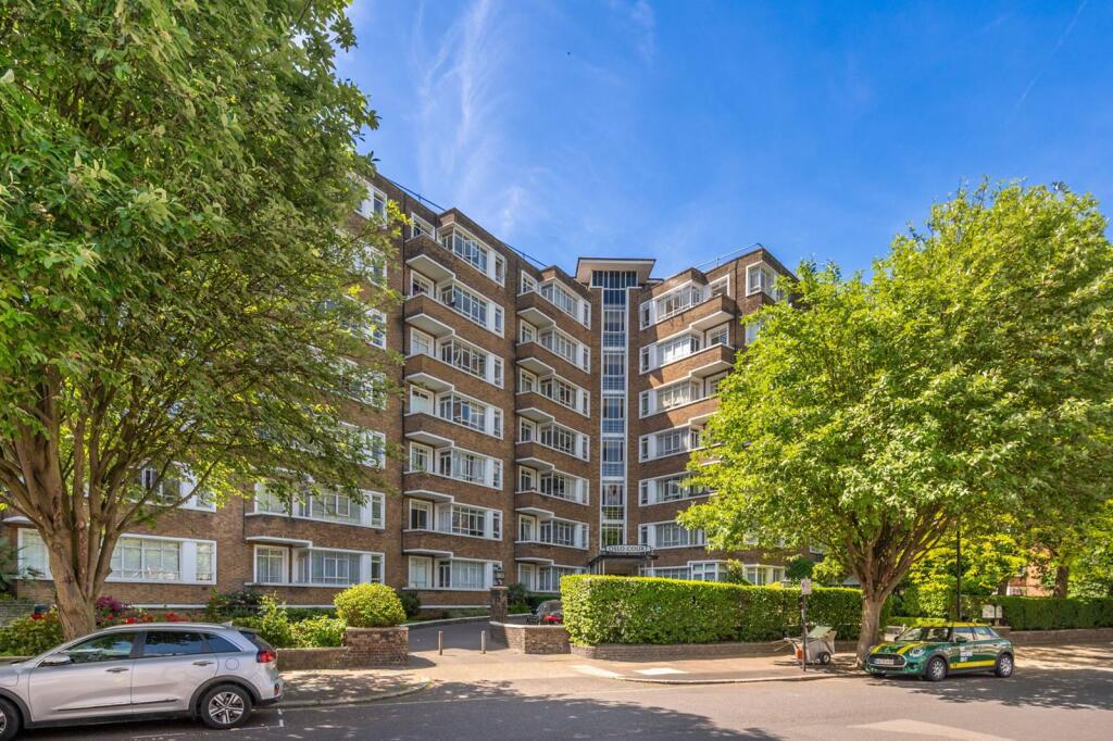 0 bed Studio for rent in London. From Foxtons - St Johns Wood