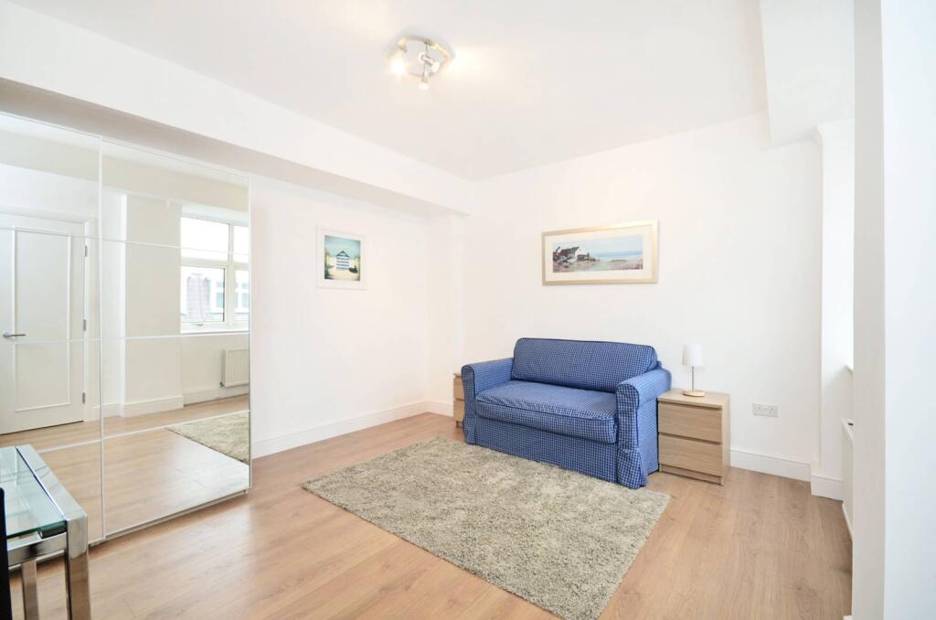 0 bed Studio for rent in London. From Foxtons - St Johns Wood