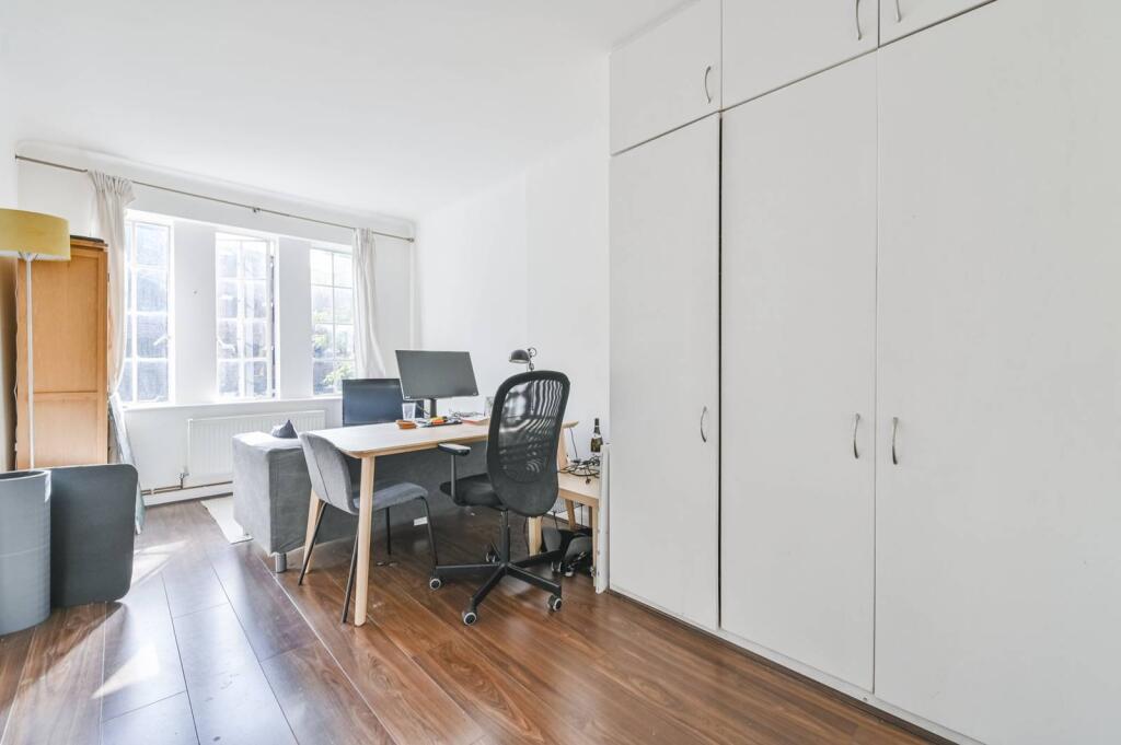 2 bed 1st Floor Flat for rent in London. From Foxtons - St Johns Wood