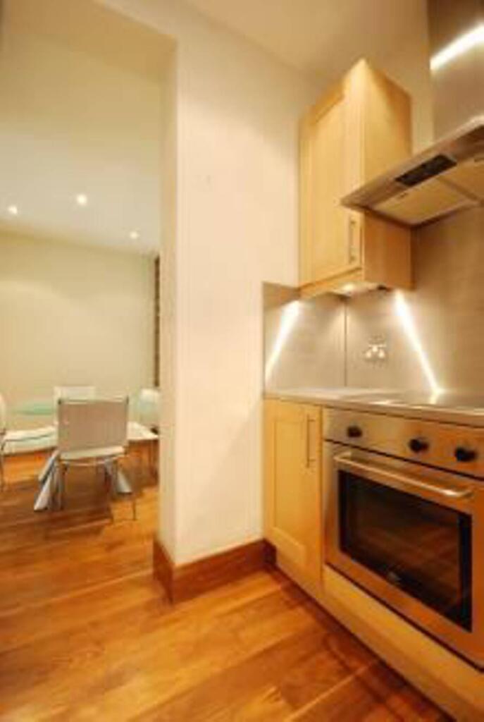2 bed 1st Floor Flat for rent in London. From Foxtons - St Johns Wood