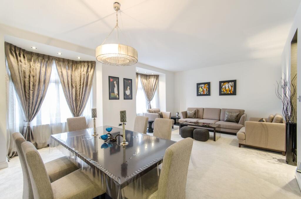 3 bed 1st Floor Flat for rent in Paddington. From Foxtons - St Johns Wood