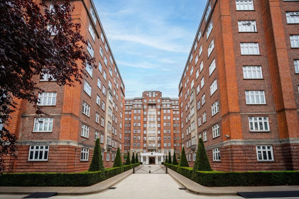 2 bed 1st Floor Flat for rent in London. From Foxtons - St Johns Wood