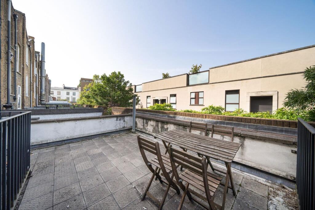 1 bed 1st Floor Flat for rent in London. From Foxtons - St Johns Wood
