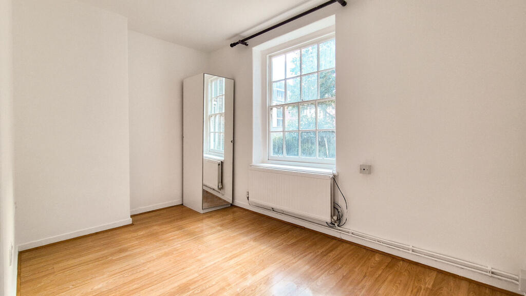 1 bed 1st Floor Flat for rent in Paddington. From Foxtons - St Johns Wood