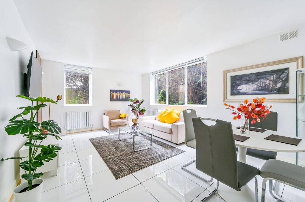 2 bed 1st Floor Flat for rent in London. From Foxtons - St Johns Wood