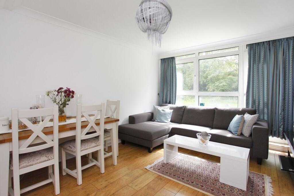 2 bed 1st Floor Flat for rent in London. From Foxtons - St Johns Wood