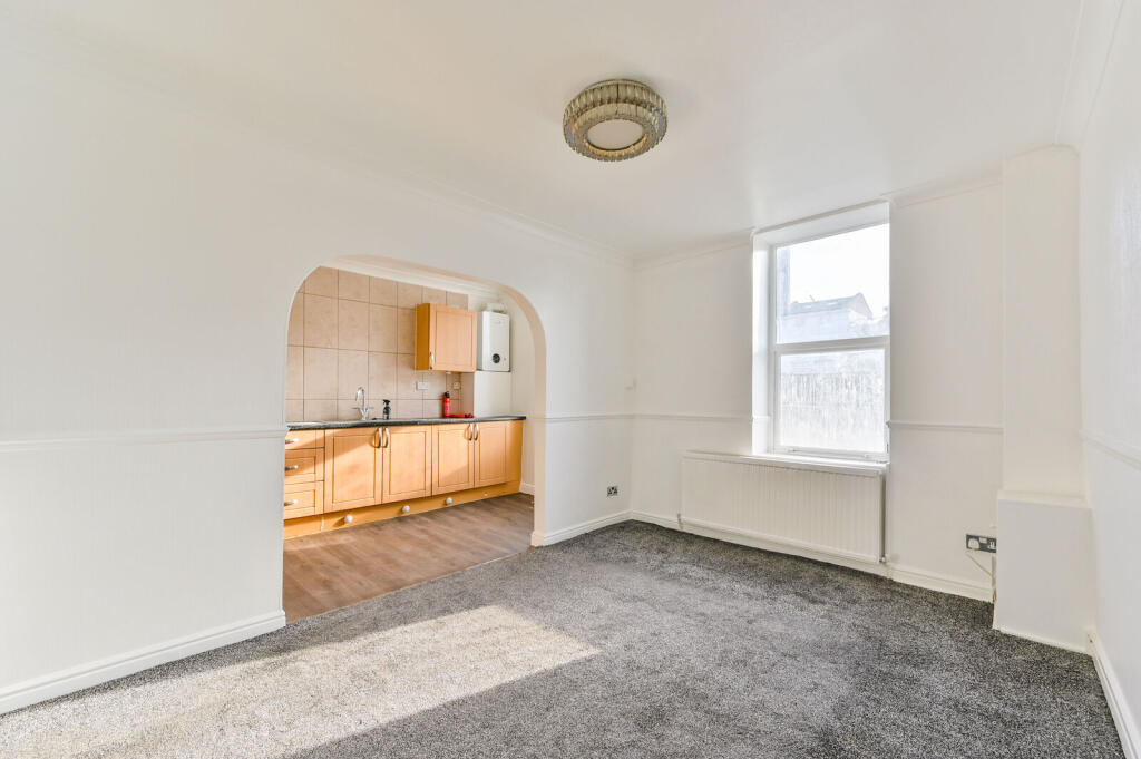 1 bed 1st Floor Flat for rent in Paddington. From Foxtons - St Johns Wood