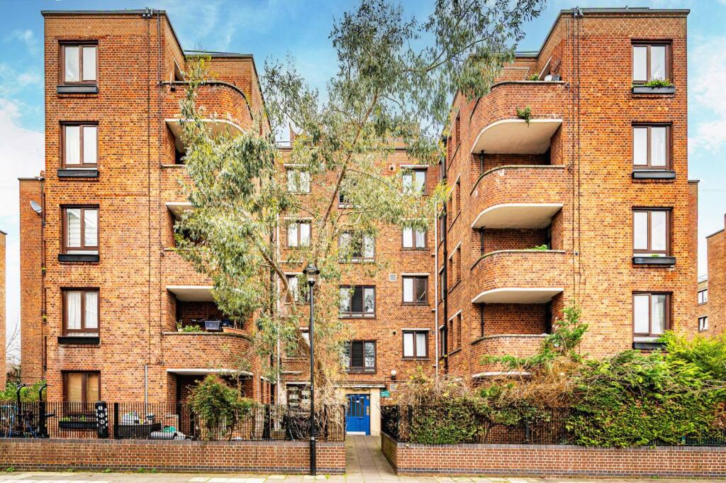 2 bed 1st Floor Flat for rent in London. From Foxtons - Stoke Newington 2 bed 1st Floor Flat for rent in London. From Foxtons - Stoke Newington