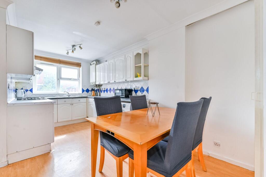 3 bed Annexe for rent in London. From Foxtons - Stoke Newington 3 bed Annexe for rent in London. From Foxtons - Stoke Newington