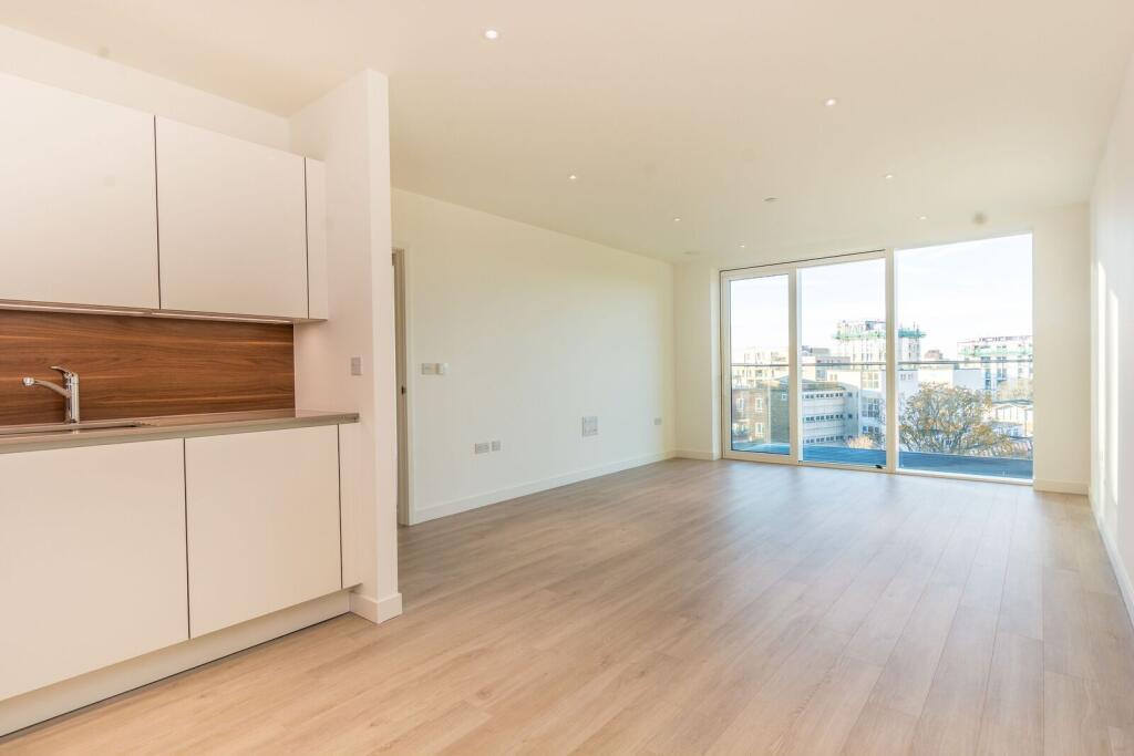 2 bed 1st Floor Flat for rent in Stoke Newington. From Foxtons - Stoke Newington 2 bed 1st Floor Flat for rent in Stoke Newington. From Foxtons - Stoke Newington