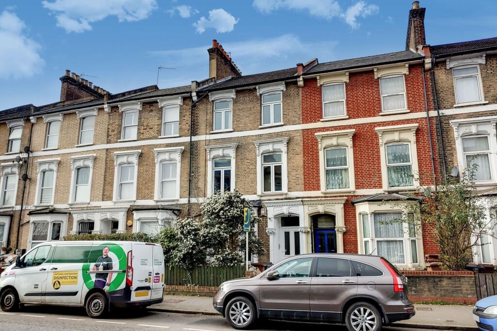4 bed 1st Floor Flat for rent in London. From Foxtons - Stoke Newington 4 bed 1st Floor Flat for rent in London. From Foxtons - Stoke Newington