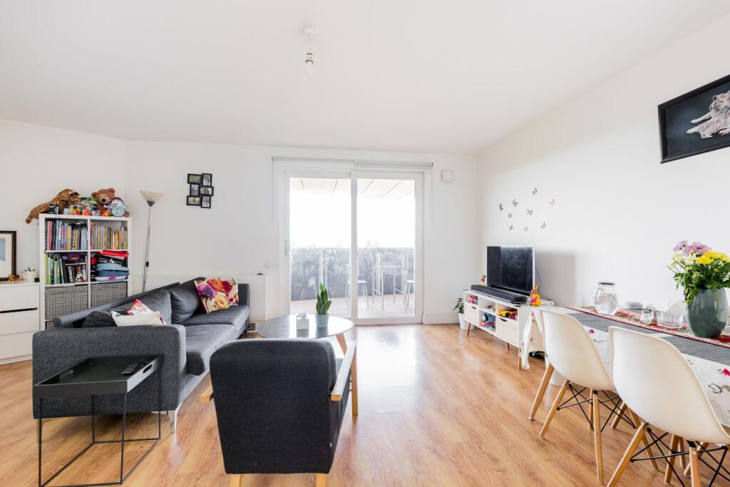 2 bed 1st Floor Flat for rent in Barking. From Foxtons - Stratford 2 bed 1st Floor Flat for rent in Barking. From Foxtons - Stratford