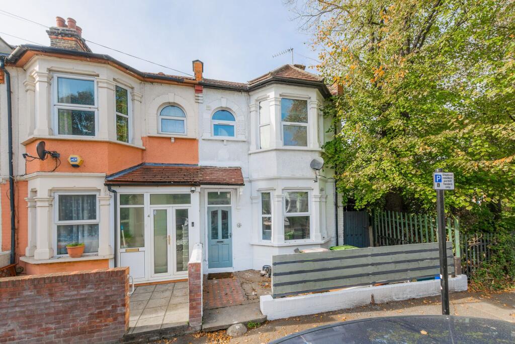 4 bed End of Terrace for rent in Ilford. From Foxtons - Stratford 4 bed End of Terrace for rent in Ilford. From Foxtons - Stratford