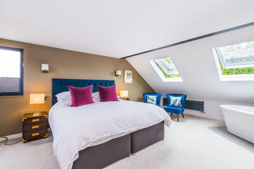 3 bed Semi Detached for rent in London. From Foxtons - Stratford 3 bed Semi Detached for rent in London. From Foxtons - Stratford