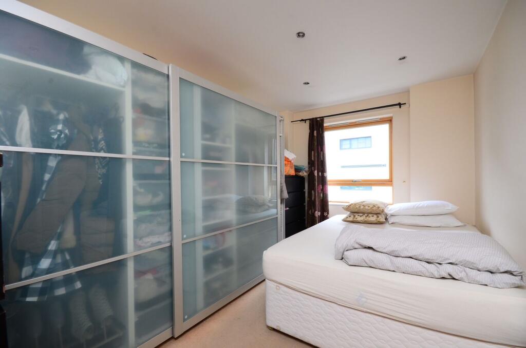 2 bed 1st Floor Flat for rent in London. From Foxtons - Stratford 2 bed 1st Floor Flat for rent in London. From Foxtons - Stratford