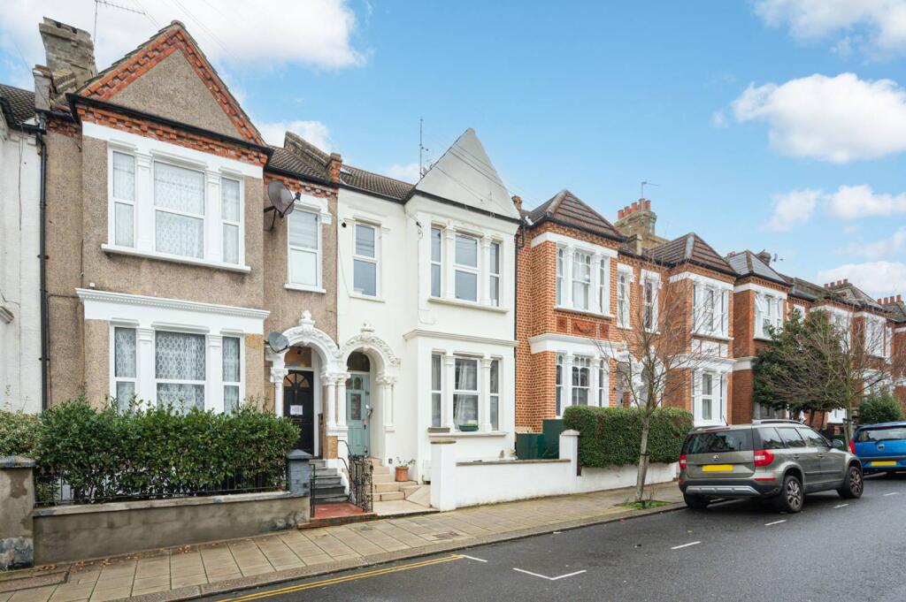 1 bed 1st Floor Flat for rent in London. From Foxtons - Streatham