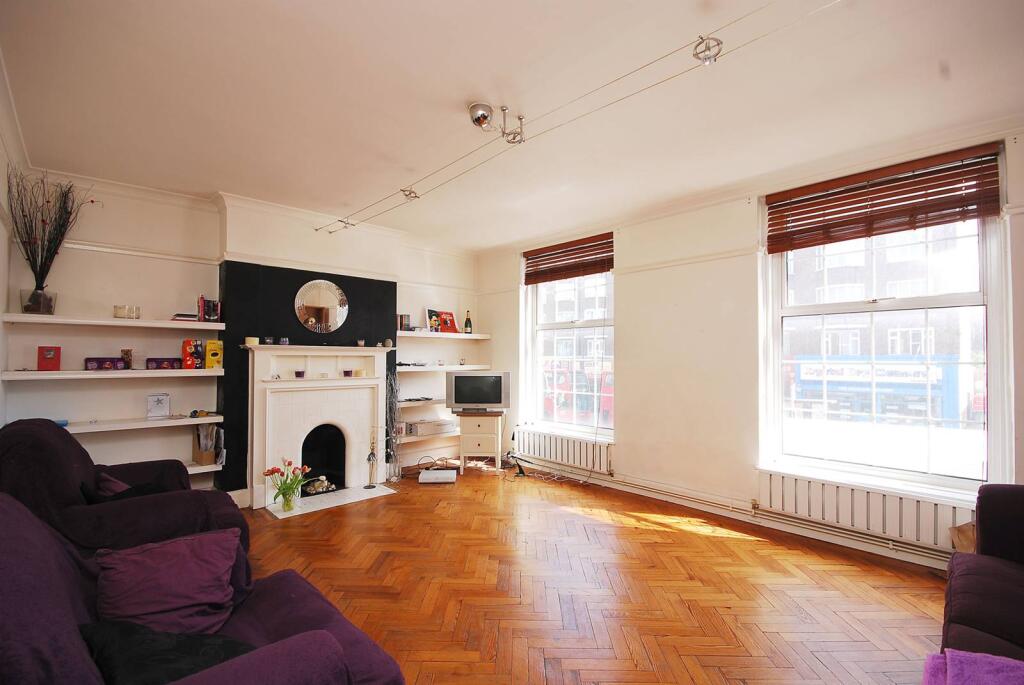 4 bed 1st Floor Flat for rent in London. From Foxtons - Streatham