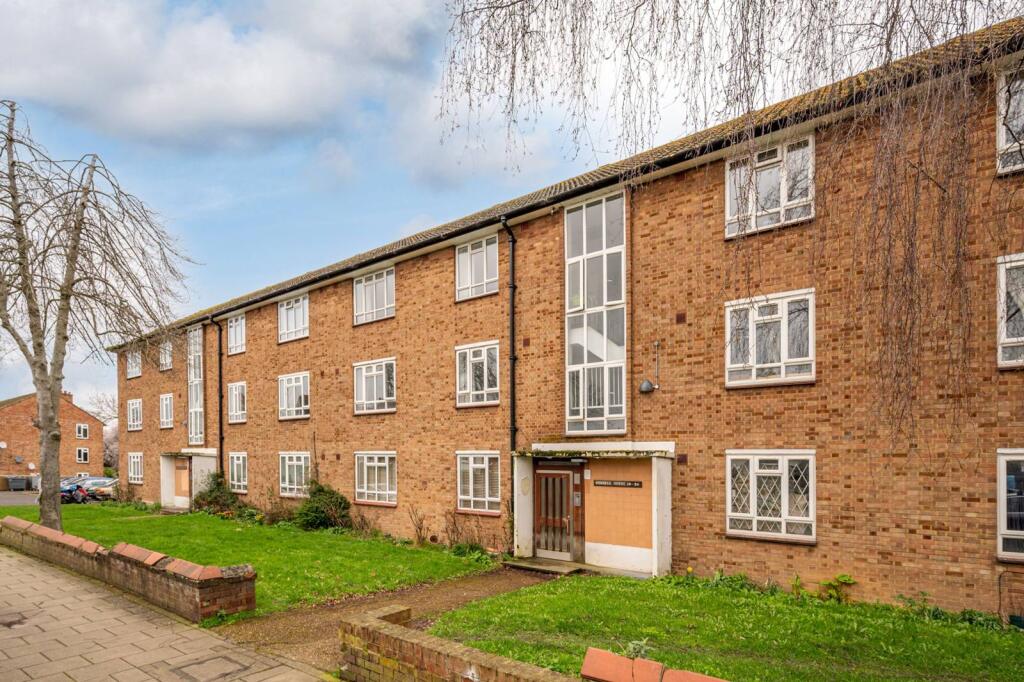 2 bed 1st Floor Flat for rent in London. From Foxtons - Streatham 2 bed 1st Floor Flat for rent in London. From Foxtons - Streatham