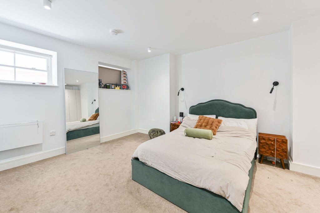 1 bed 1st Floor Flat for rent in London. From Foxtons - Streatham 1 bed 1st Floor Flat for rent in London. From Foxtons - Streatham