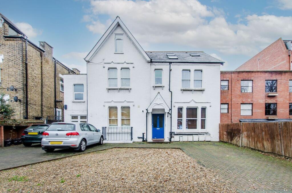 1 bed 1st Floor Flat for rent in London. From Foxtons - Streatham