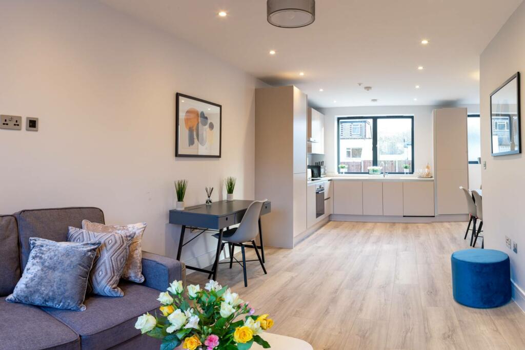 3 bed Semi Detached for rent in London. From Foxtons - Temple Fortune