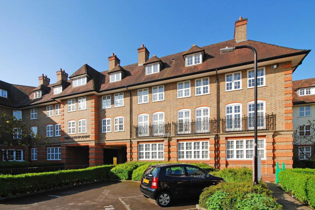 2 bed 1st Floor Flat for rent in London. From Foxtons - Temple Fortune