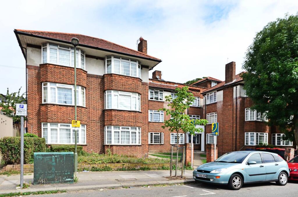 2 bed 1st Floor Flat for rent in London. From Foxtons - Temple Fortune 2 bed 1st Floor Flat for rent in London. From Foxtons - Temple Fortune