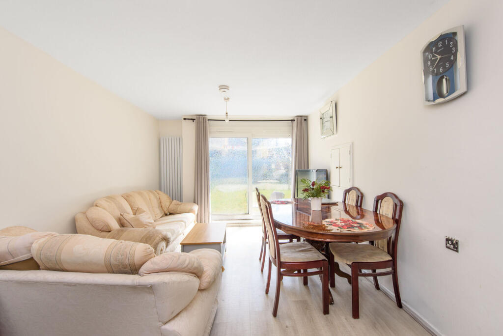 1 bed 1st Floor Flat for rent in London. From Foxtons - Temple Fortune 1 bed 1st Floor Flat for rent in London. From Foxtons - Temple Fortune