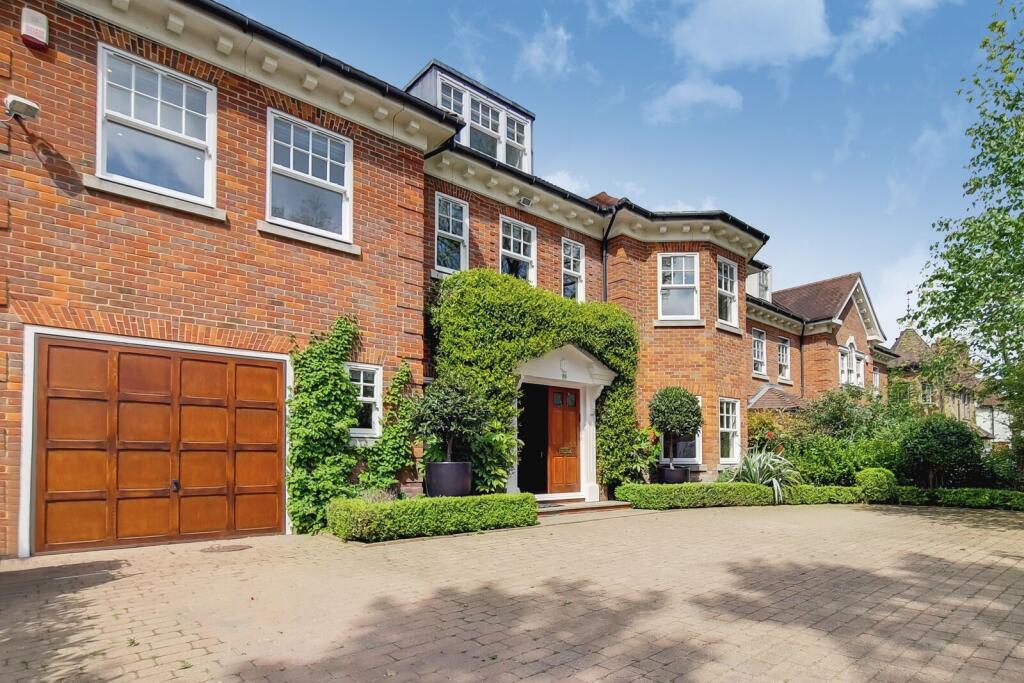 7 bed Detached for rent in London. From Foxtons - Temple Fortune