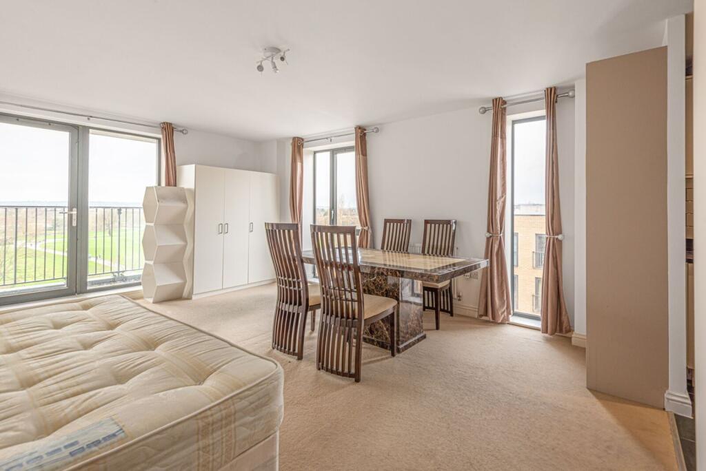 3 bed 1st Floor Flat for rent in Hendon. From Foxtons - Temple Fortune 3 bed 1st Floor Flat for rent in Hendon. From Foxtons - Temple Fortune