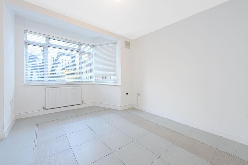 2 bed 1st Floor Flat for rent in London. From Foxtons - Temple Fortune