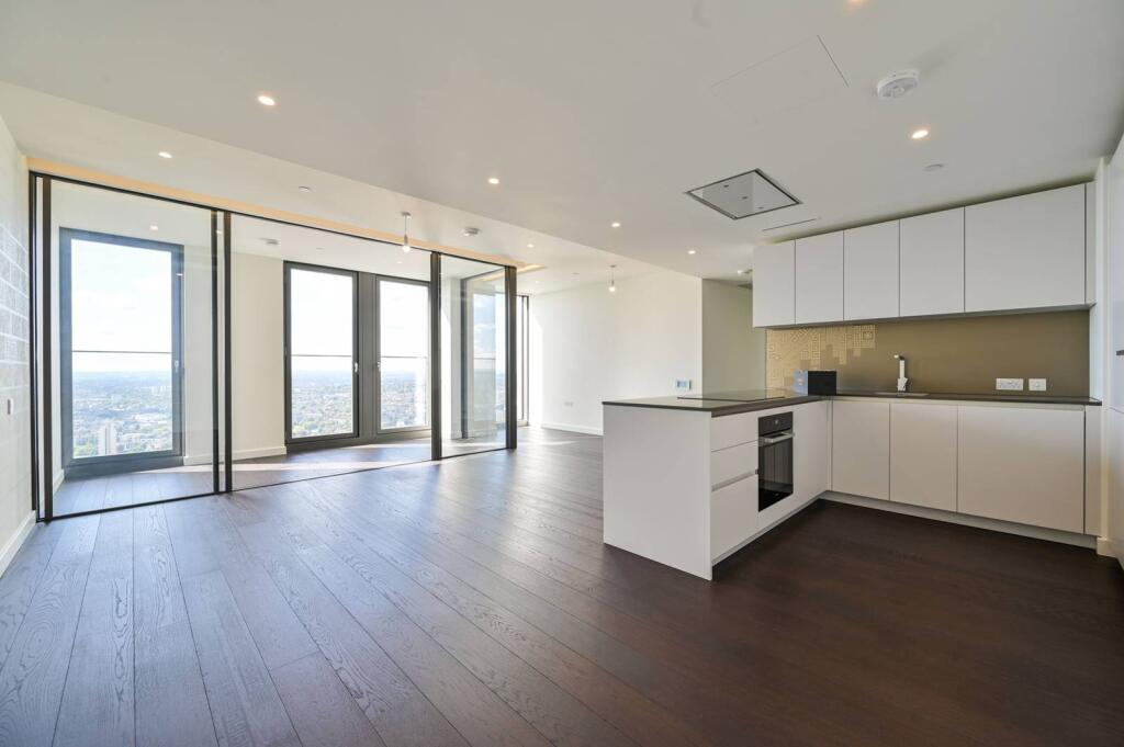 2 bed 1st Floor Flat for rent in London. From Foxtons - Vauxhall