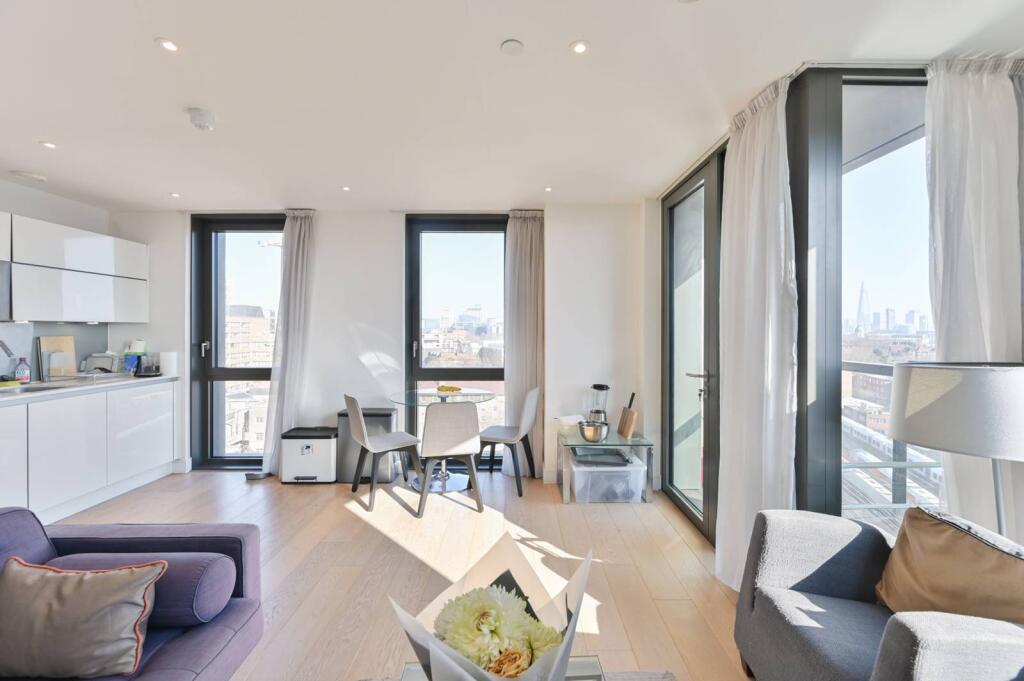 2 bed 1st Floor Flat for rent in London. From Foxtons - Vauxhall 2 bed 1st Floor Flat for rent in London. From Foxtons - Vauxhall