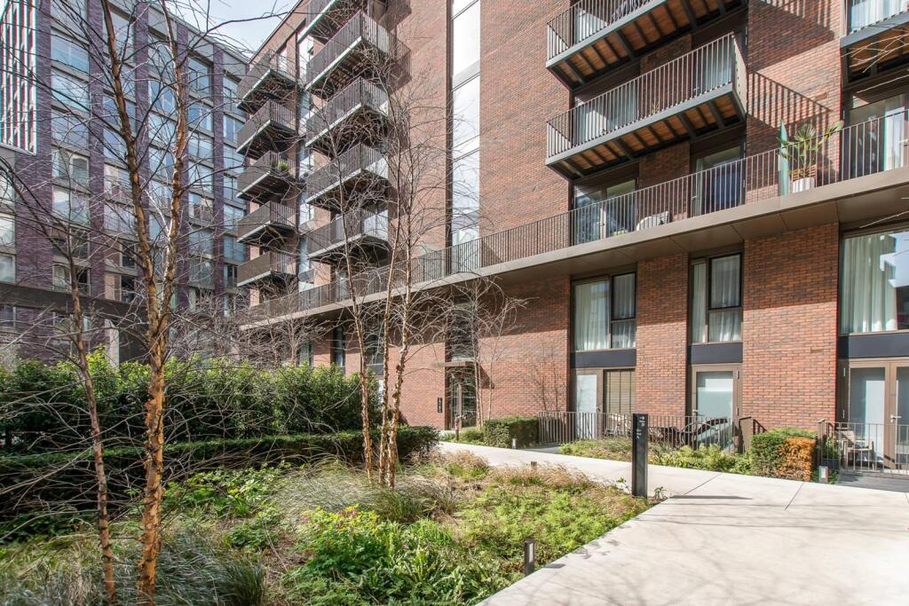 2 bed 1st Floor Flat for rent in London. From Foxtons - Vauxhall 2 bed 1st Floor Flat for rent in London. From Foxtons - Vauxhall