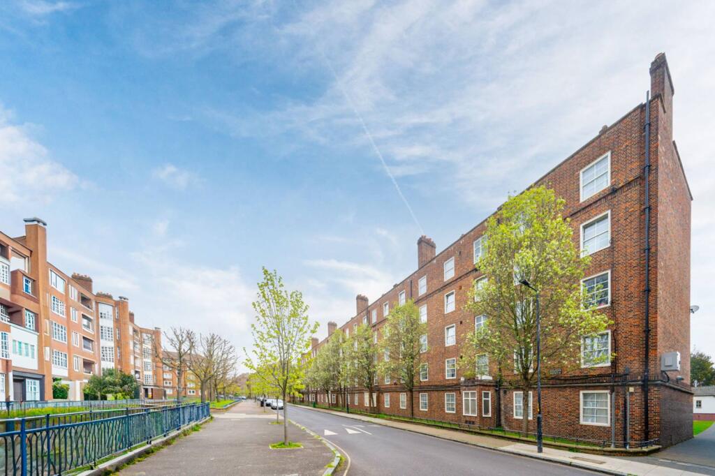 2 bed 1st Floor Flat for rent in London. From Foxtons - Vauxhall 2 bed 1st Floor Flat for rent in London. From Foxtons - Vauxhall