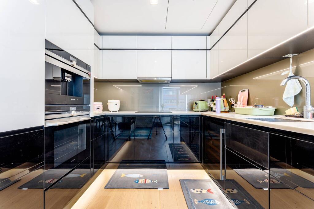 1 bed 1st Floor Flat for rent in Bermondsey. From Foxtons - Vauxhall