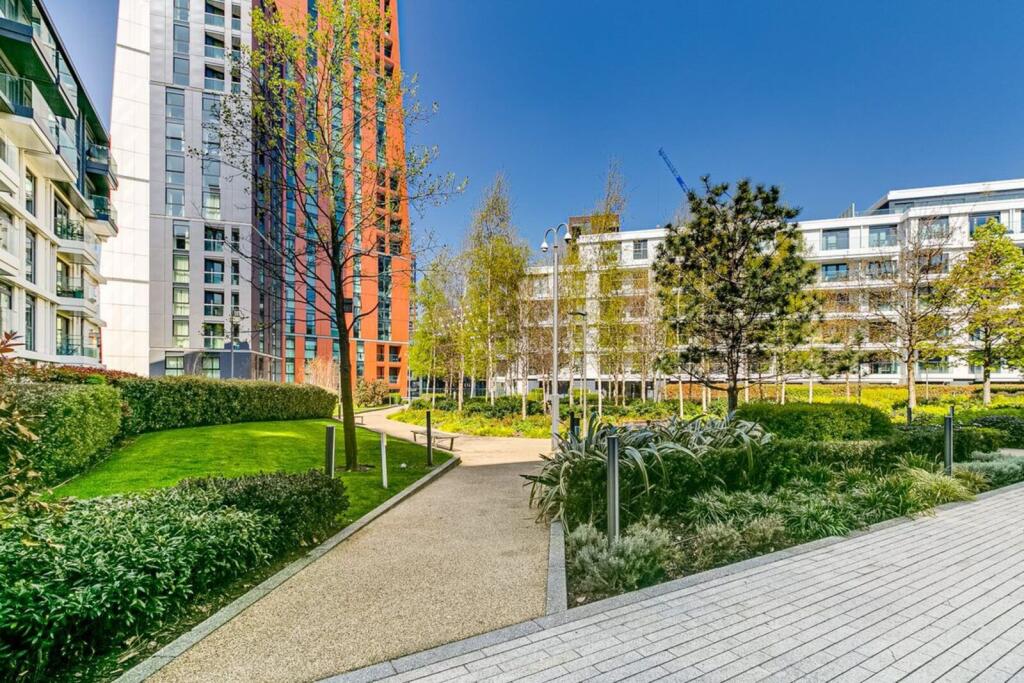 1 bed 1st Floor Flat for rent in London. From Foxtons - Vauxhall 1 bed 1st Floor Flat for rent in London. From Foxtons - Vauxhall