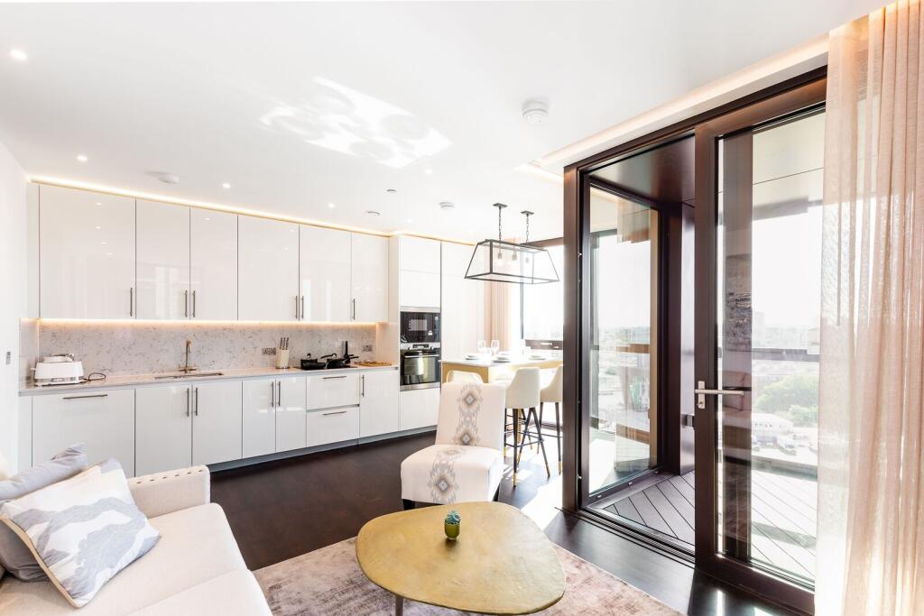 2 bed 1st Floor Flat for rent in London. From Foxtons - Vauxhall 2 bed 1st Floor Flat for rent in London. From Foxtons - Vauxhall