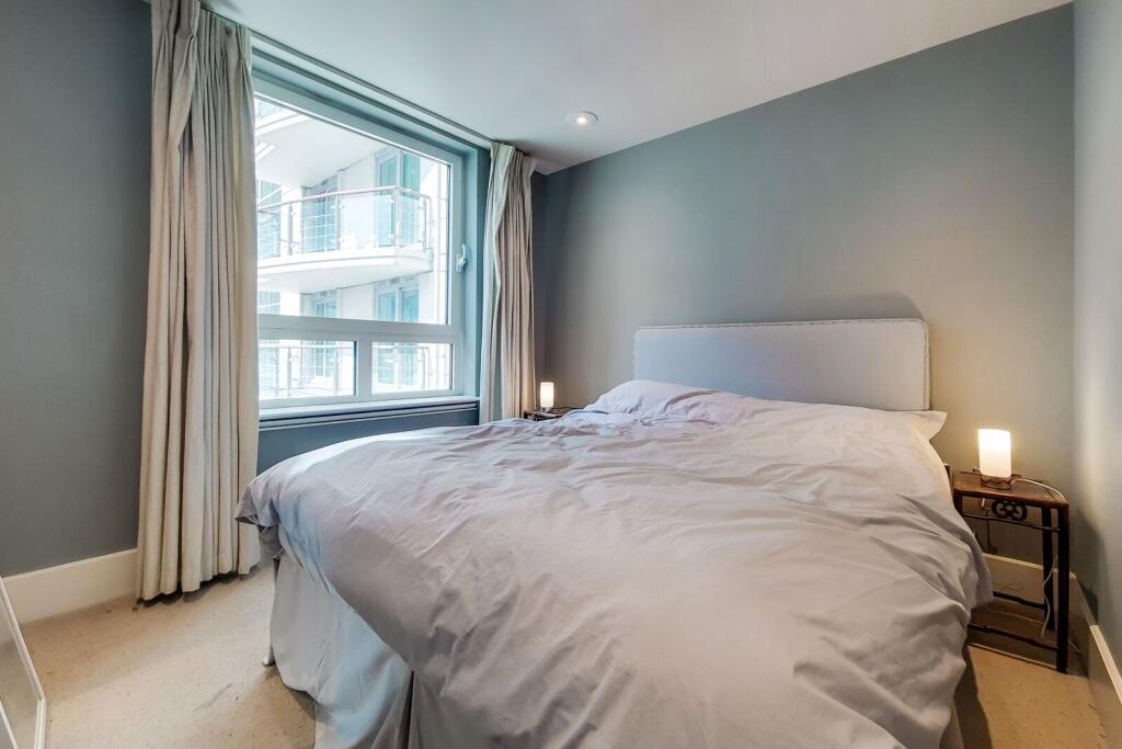 2 bed 1st Floor Flat for rent in Westminster. From Foxtons - Vauxhall