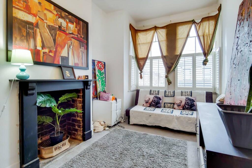 2 bed Annexe for rent in London. From Foxtons - Walthamstow