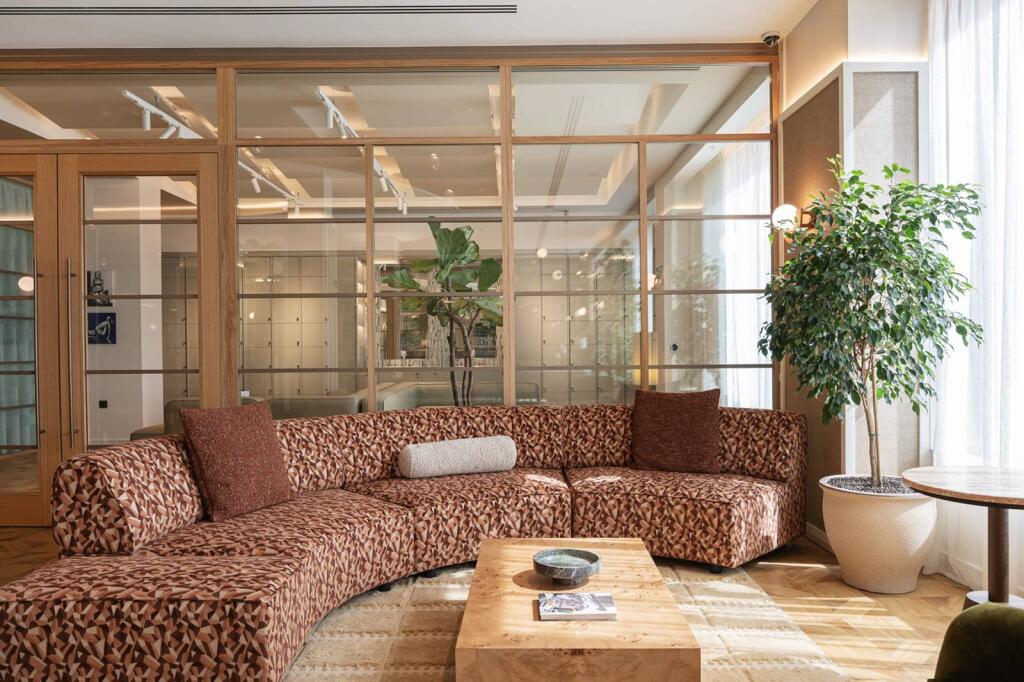 0 bed Studio for rent in . From Foxtons - Walthamstow