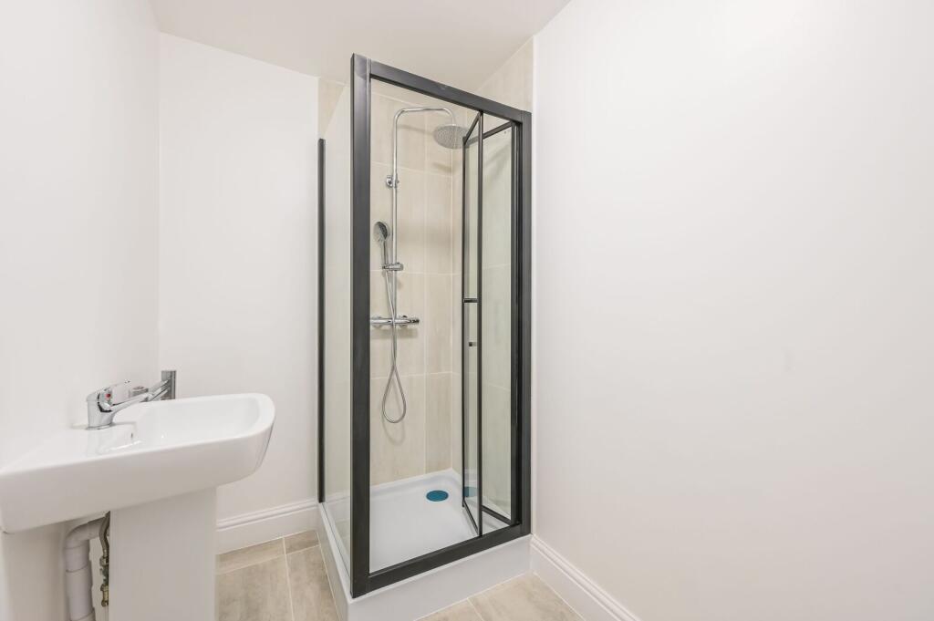 4 bed Studio for rent in Walthamstow. From Foxtons - Walthamstow