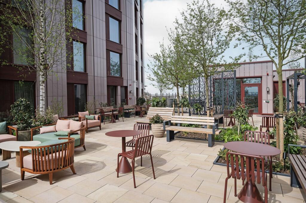 4 bed Studio for rent in Walthamstow. From Foxtons - Walthamstow