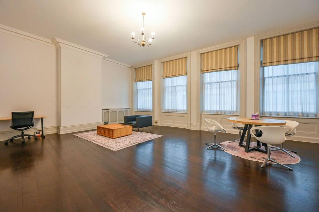 2 bed 1st Floor Flat for rent in London. From Foxtons - Wapping