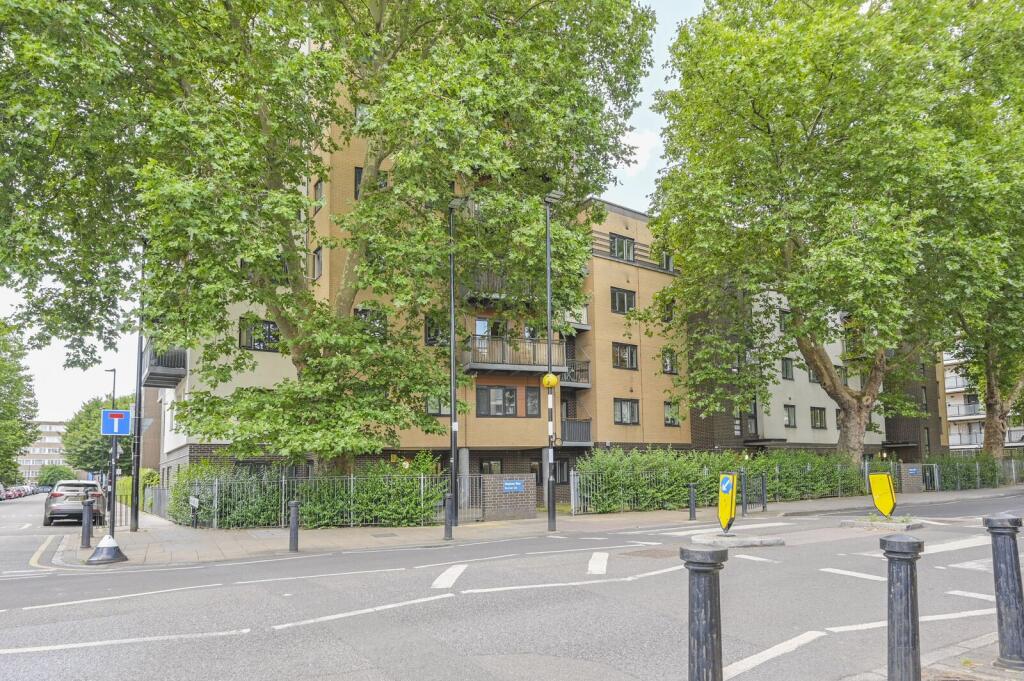 1 bed 1st Floor Flat for rent in London. From Foxtons - Wapping 1 bed 1st Floor Flat for rent in London. From Foxtons - Wapping
