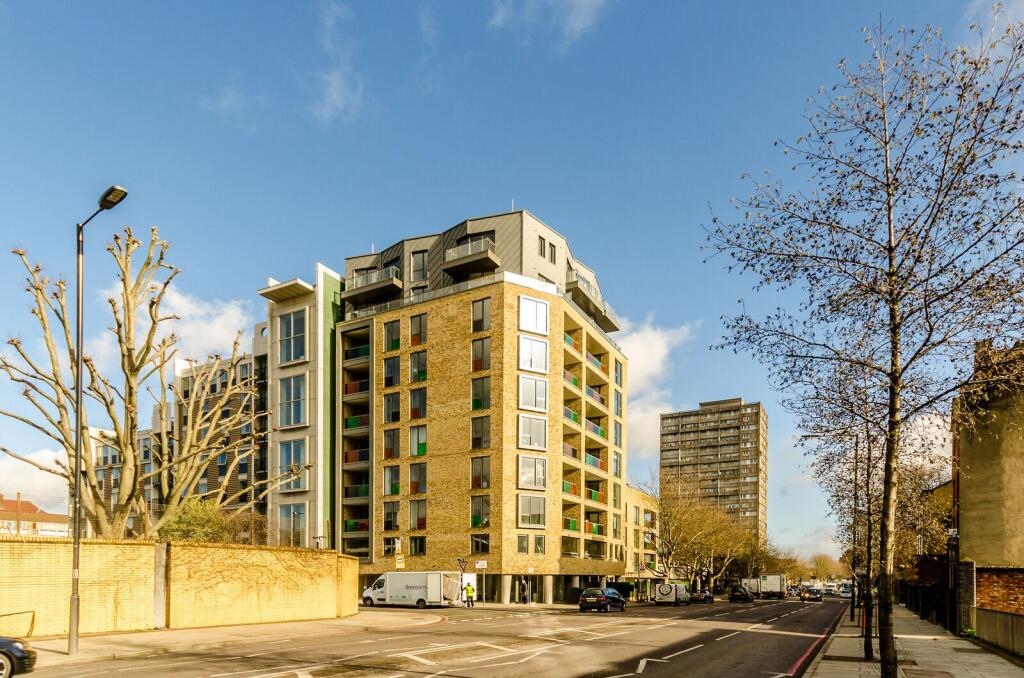 1 bed 1st Floor Flat for rent in Bermondsey. From Foxtons - Wapping